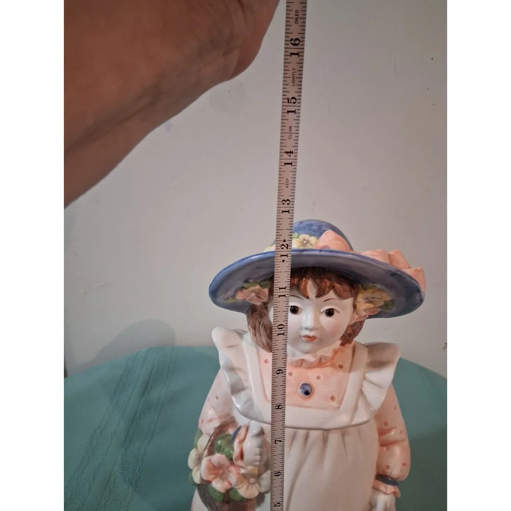 Takahashi VTG-1970 made in Japan Ceramic Girl Cookie Jar ceramic RARE glass eyes